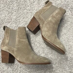Madewell Women's Suede Ankle Boots - Tan